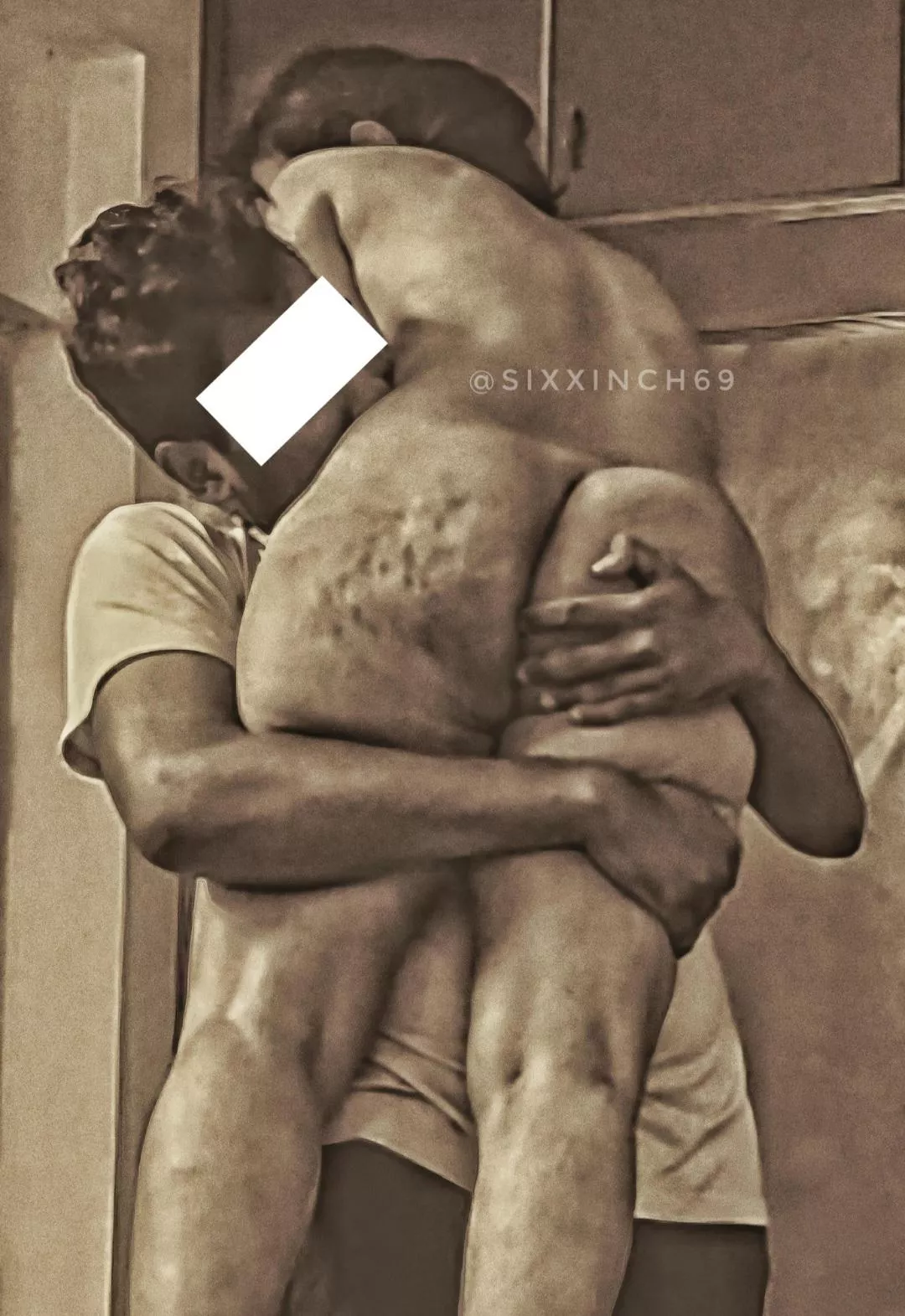 Am I lucky enough to have this ASS!🤤👅 Comment on my GF ass she love's reading Comments! [M]