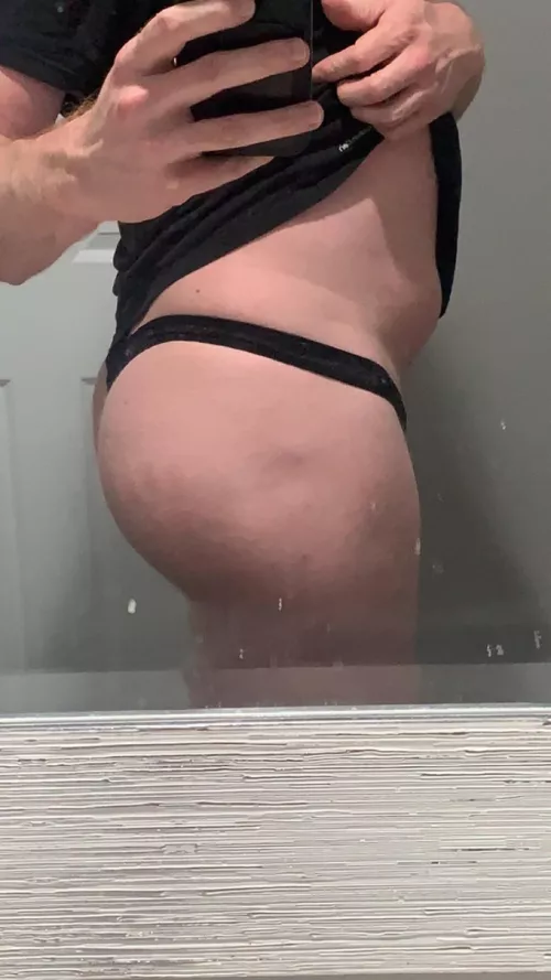 Any big 🍆 in North OC?