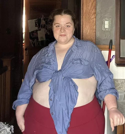 Begging for the lesbians’ attention tbh 🤭