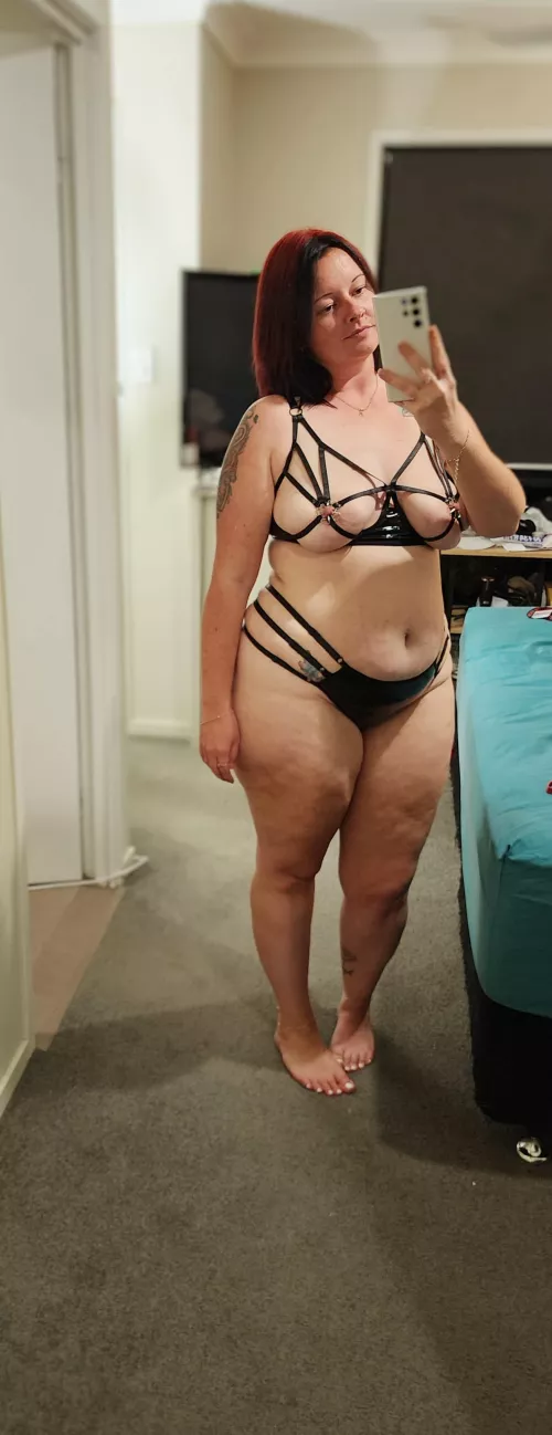 Can I be your favourite MILF?