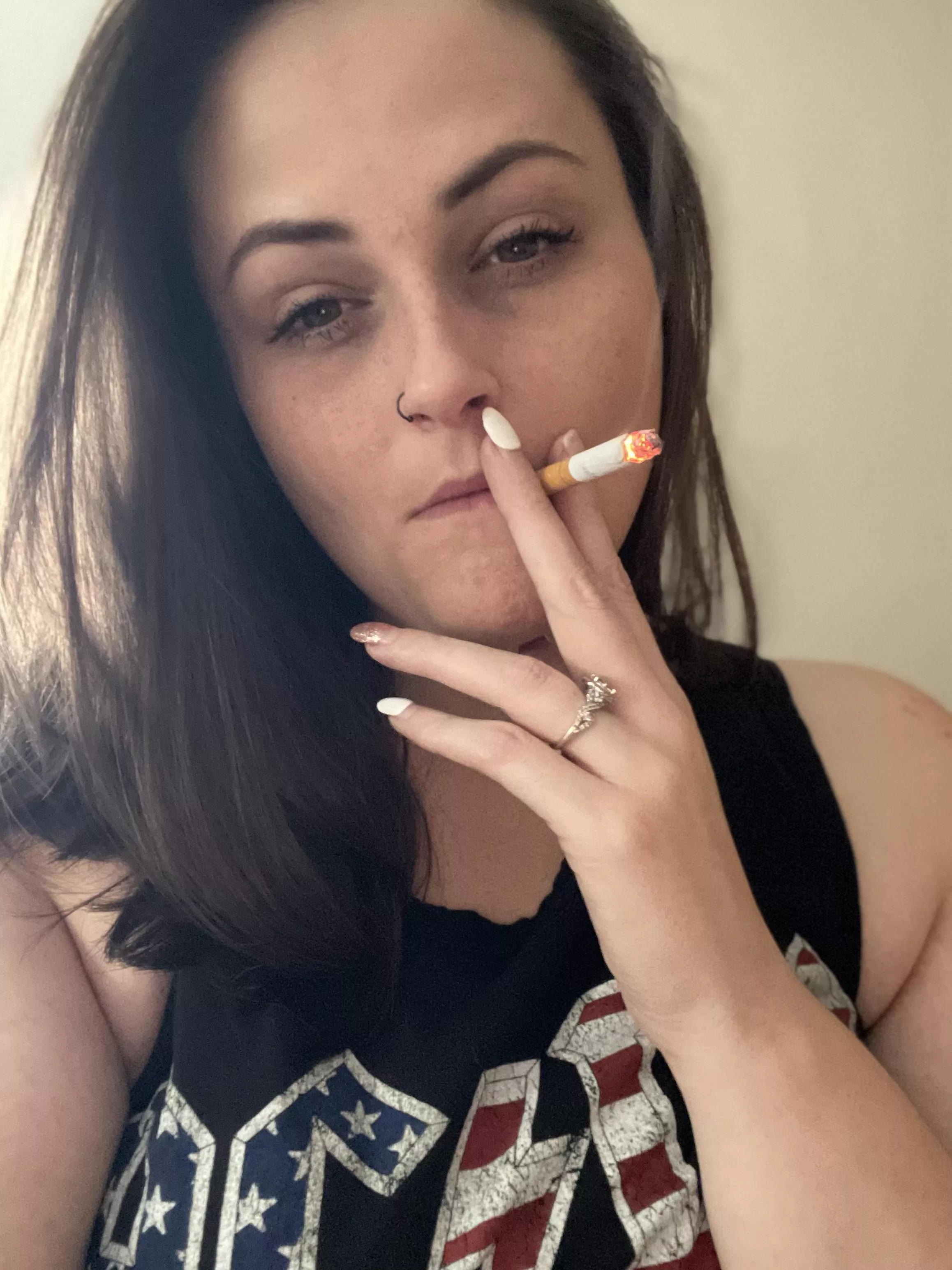 Can I take this drag and blow it directly into your mouth? 😏😈