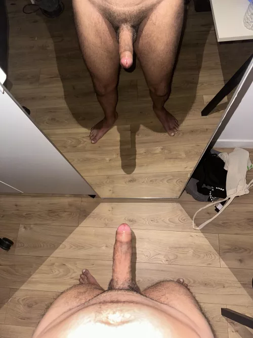 Cet on your knees and suck it 😈 Age 21