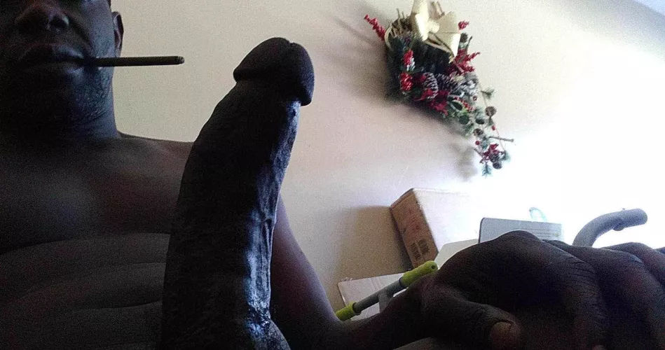 Come have a seat and let me fill you up. My DM is open.