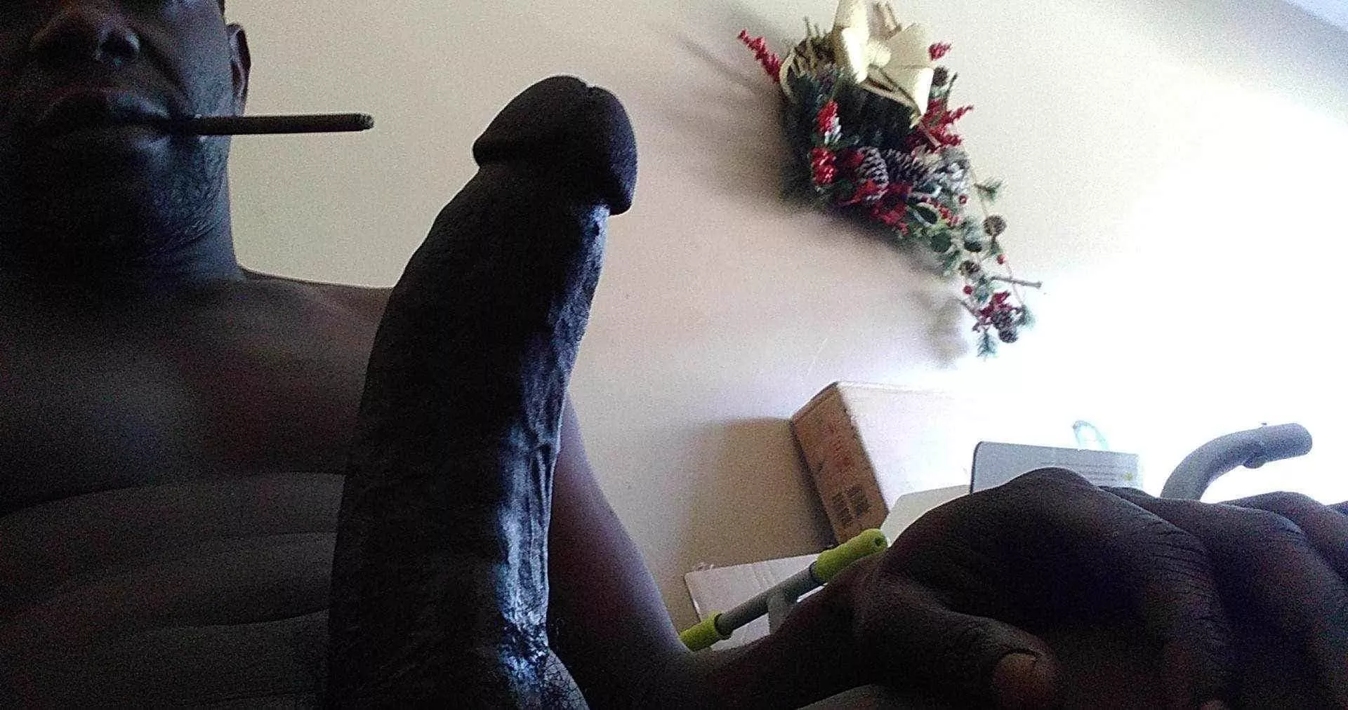 Come have a seat and let me fill you up. My DM is open.