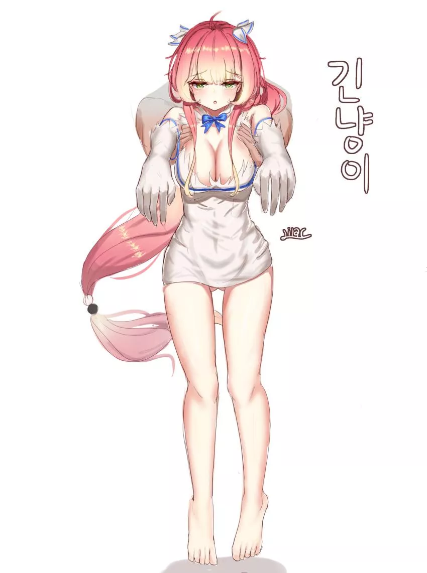 D-Daddy... Stop playing with me just like how I play with our pet cat at home... *b-but I feel so adorable like this...*