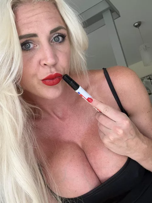 Du willst mit meinen Suckable Melkern spielen.(f60)