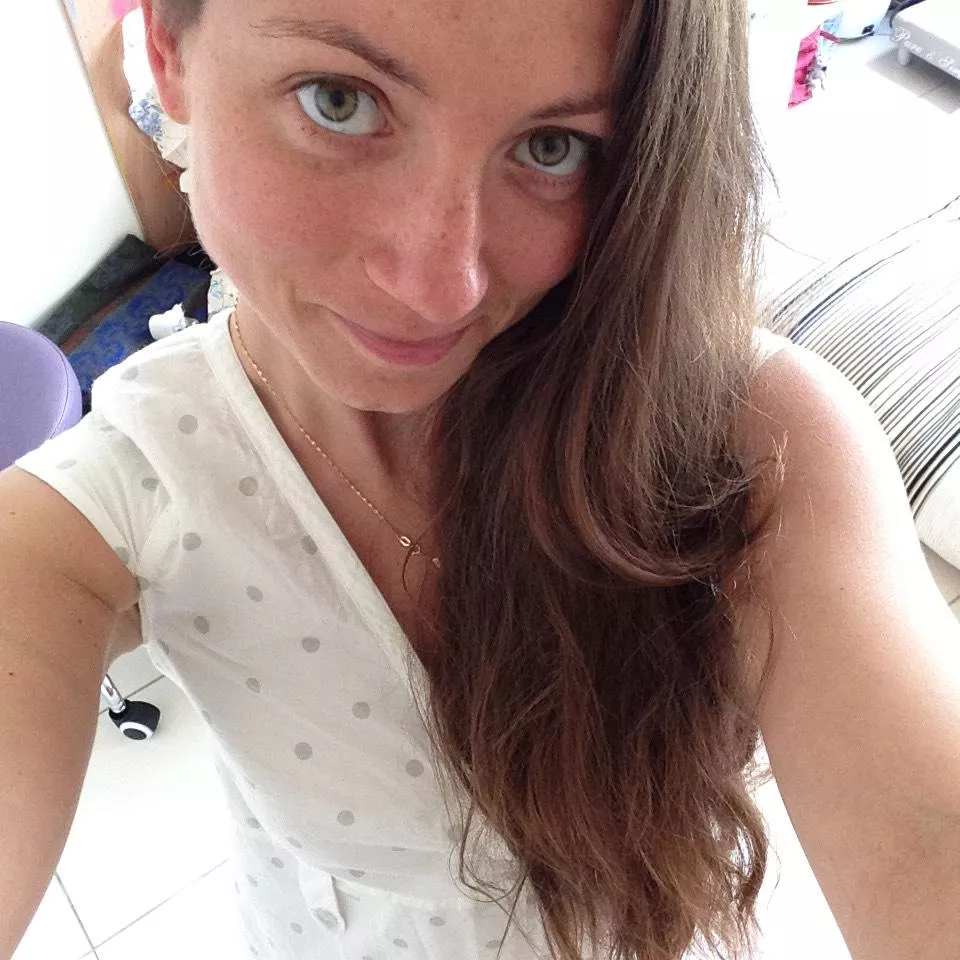 Es-tu assez coquin pour me le dire en personne ? Visiblement ça marche mieux habillé pour moi :)