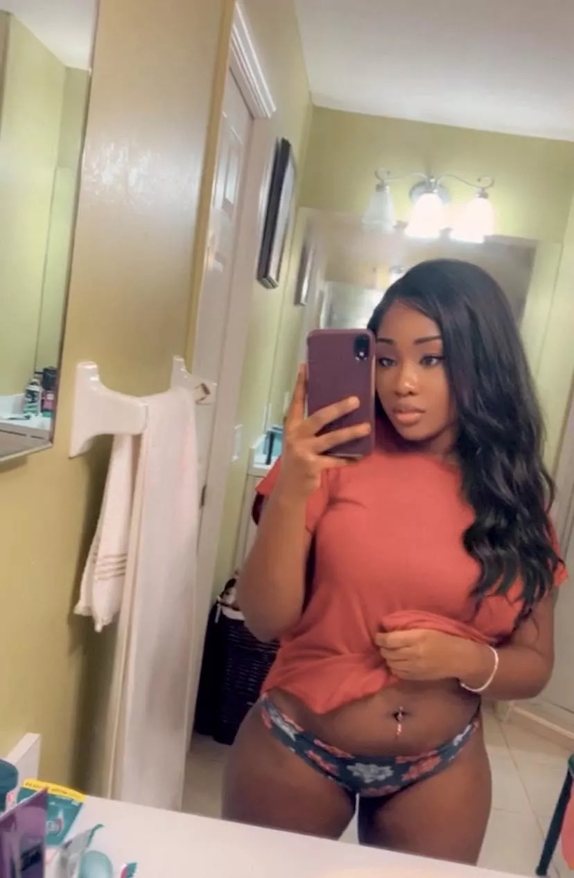 feeling lonely? let me be your comfort baby🌸