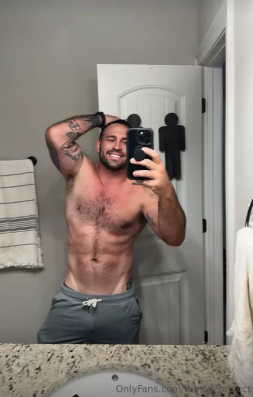 Feeling so hot and sweaty that only a tongue bath would do 👅💦 Free sub link in comments 