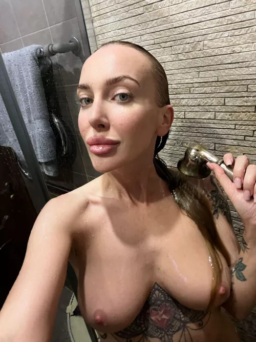 For a change, here's a photo of me in the shower.