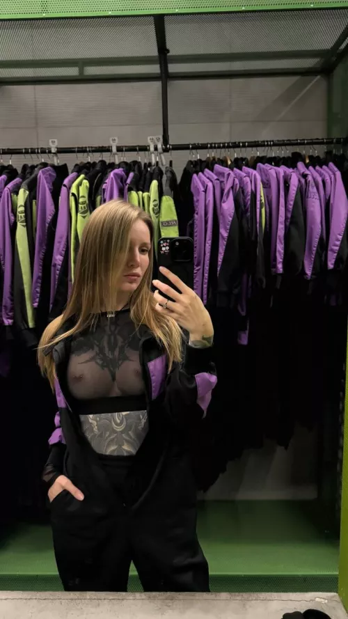 Goth punk girl pokies
