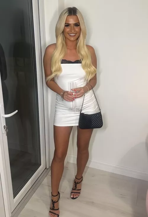 Holly 🏴󠁧󠁢󠁷󠁬󠁳󠁿