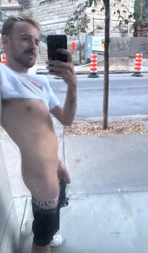 Horny walking back home !