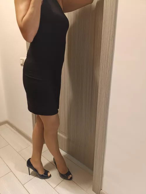 How's that for an evening outfit?