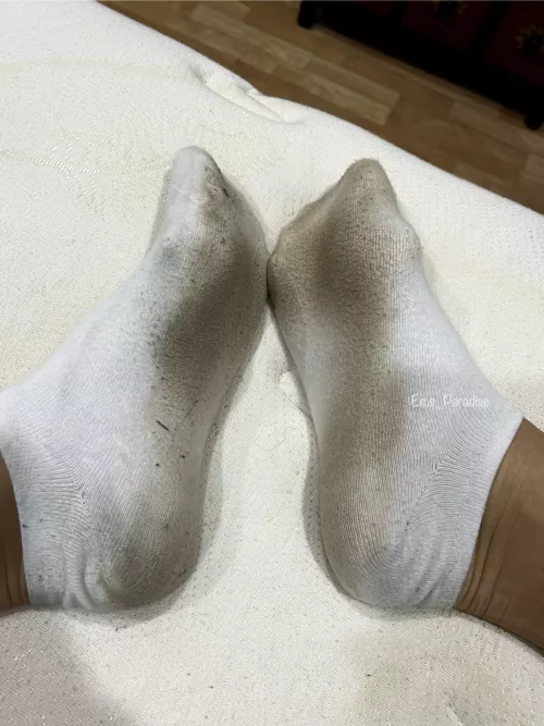 I dare you to breathe in my marathon training workout socks. 😈🥵