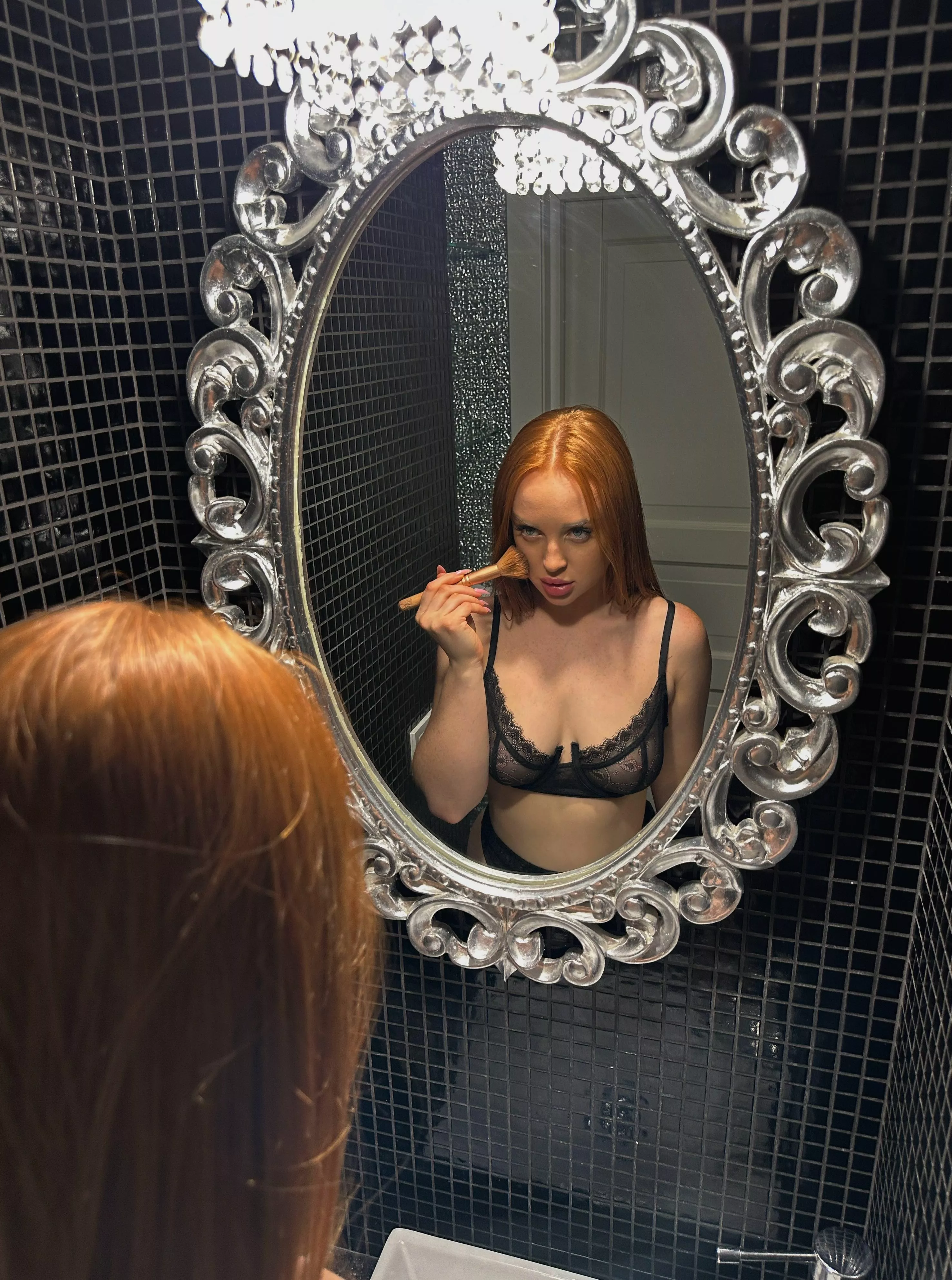 i know you want to see what this redhead can do