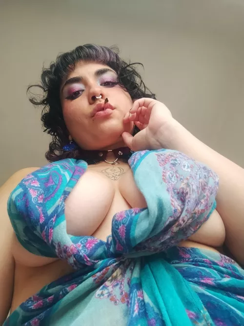 I love feeling high and horny 