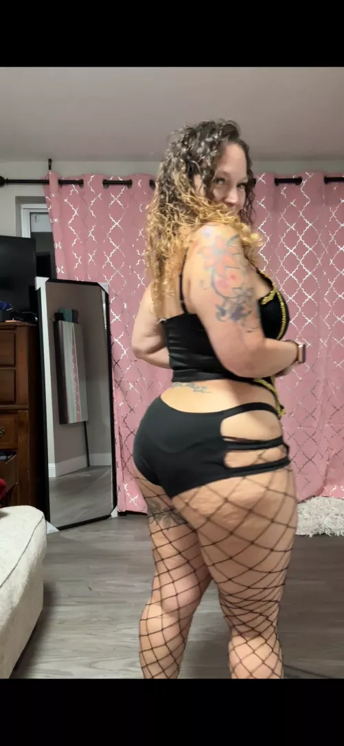 I love it when i see guys get hard for me