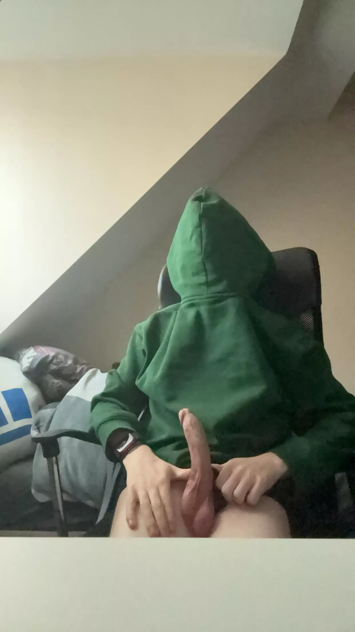 I think I put my hoodie on the wrong way round…