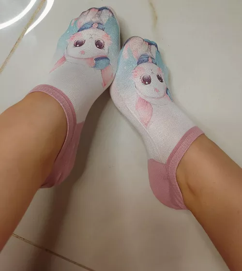 Ill let you take my socks and lick my paws