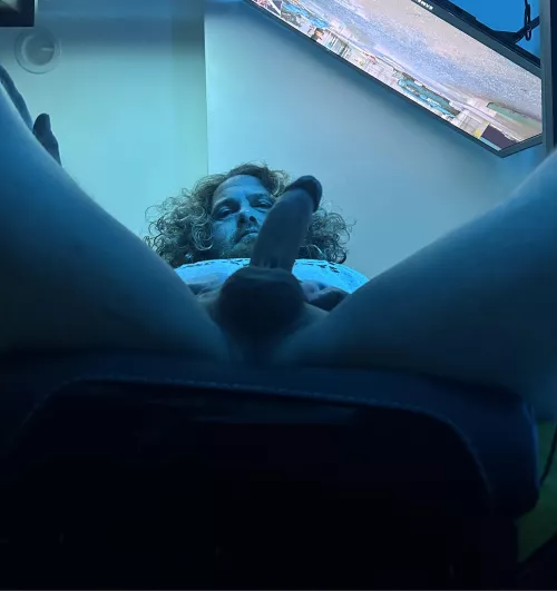 I’m here all night.. Free follow, I follow back.. 