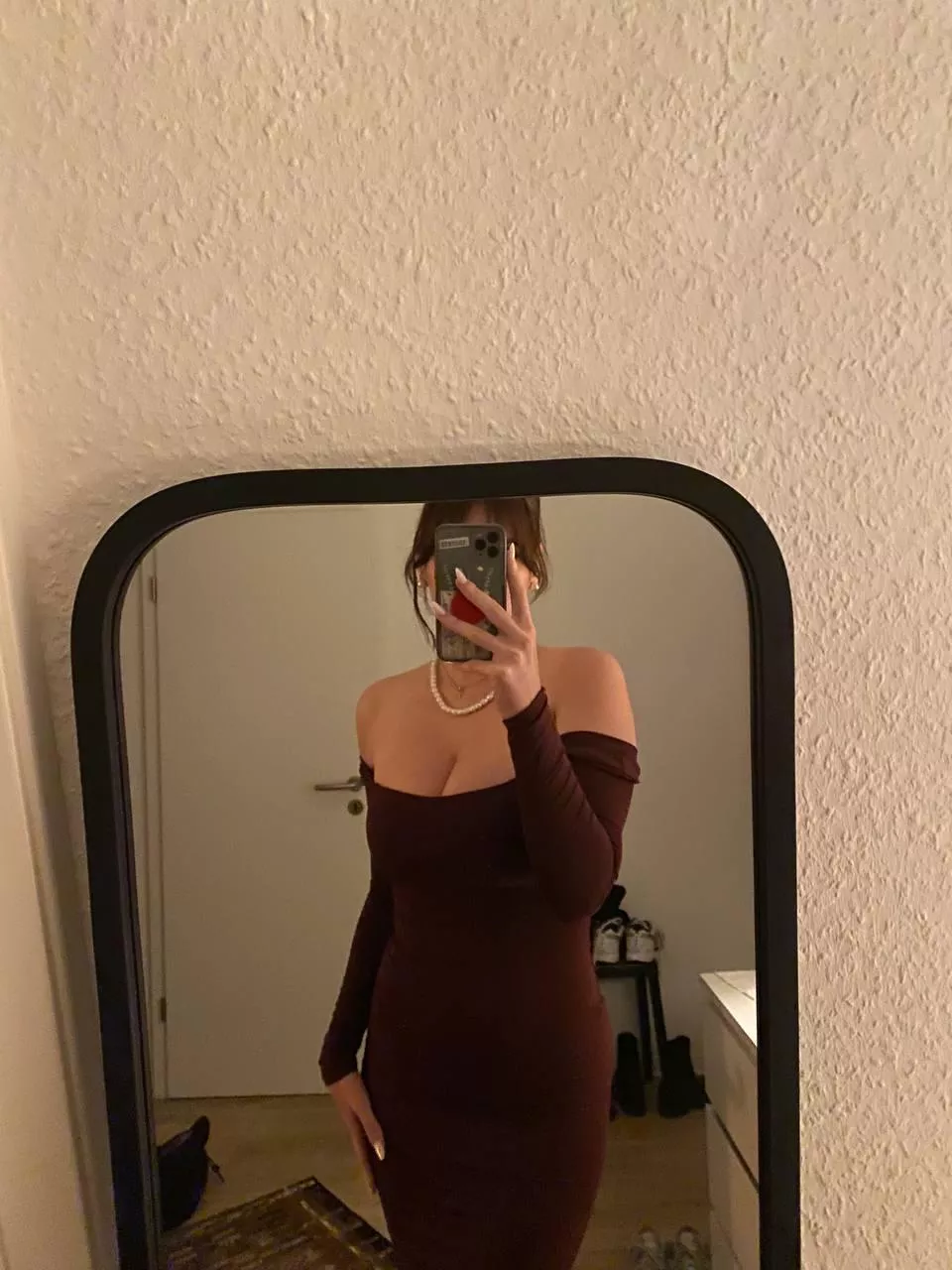 I'm wearing such a sexy skirt