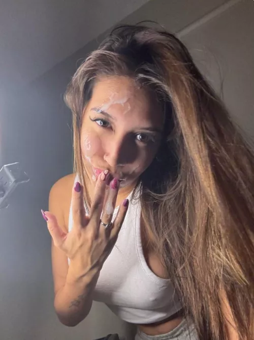 I'm your cum dispenser
