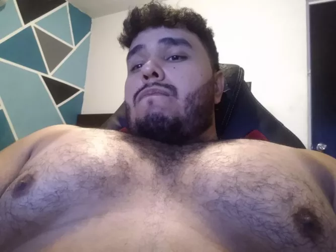 I've been trying to make my pecs bigger these days, they hurt so good 