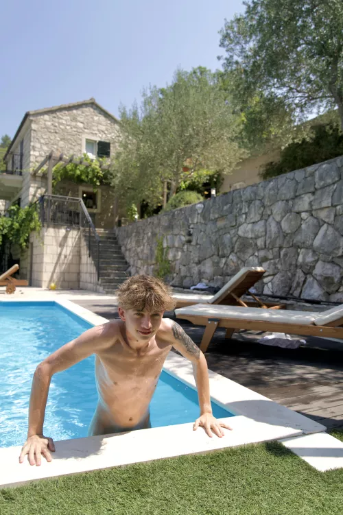 Join me in the pool? (18+ NSWF)   https://onlyfans.com/twinky_leo