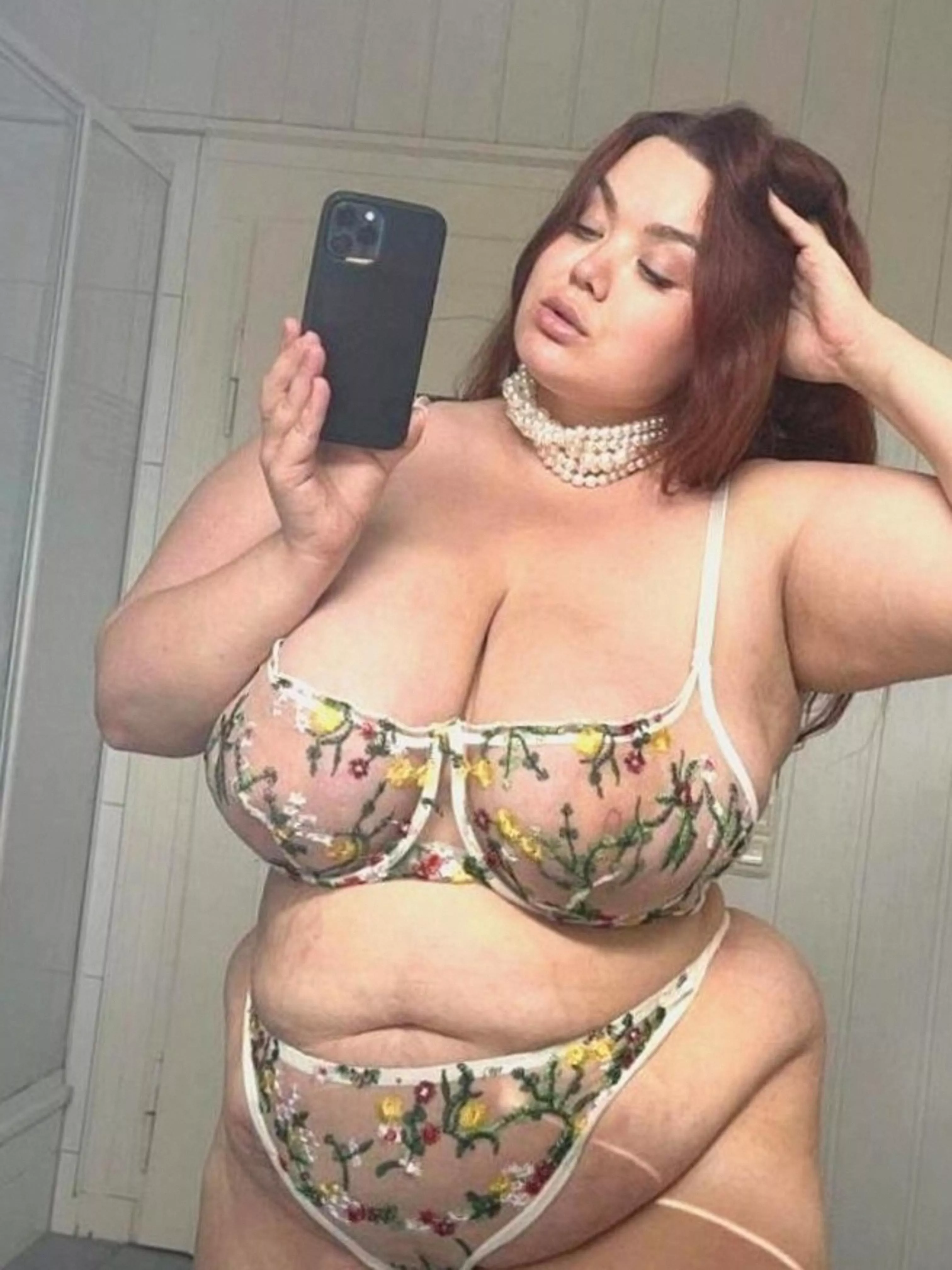 Let's connect and chat! My Sn@ap: avafdw my sn@ap:  emmevwi