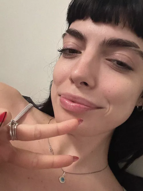 Looking for fun conversations and maybe more 23F HMU