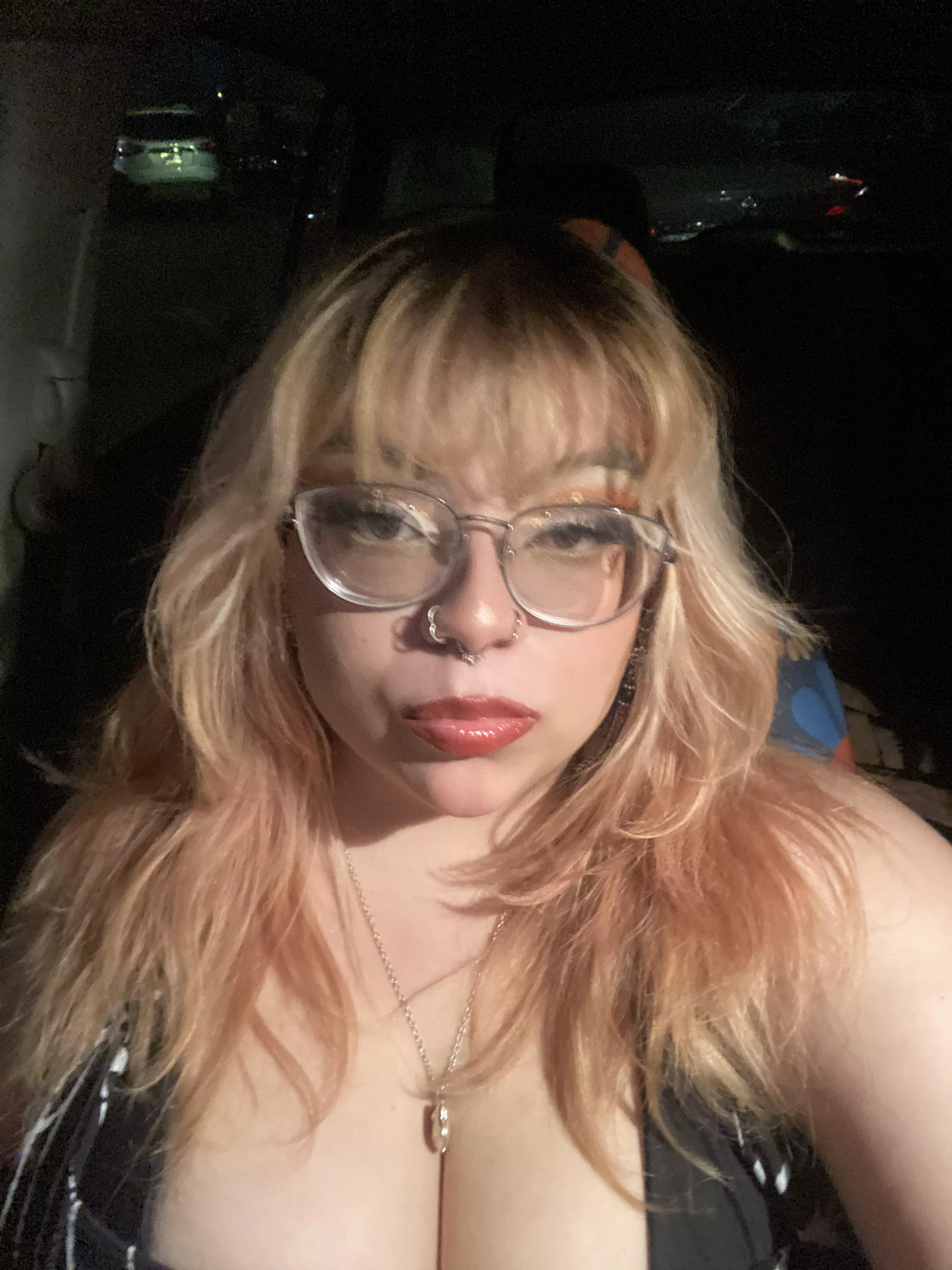 Love getting cute to go out and not get out my car 😂