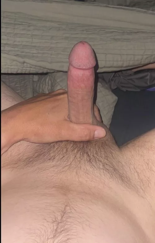 M30 Looking for a bud to jerk with.   I’m clean and good looking, looking for the same.  6’3” 175.  Married and discrete. 