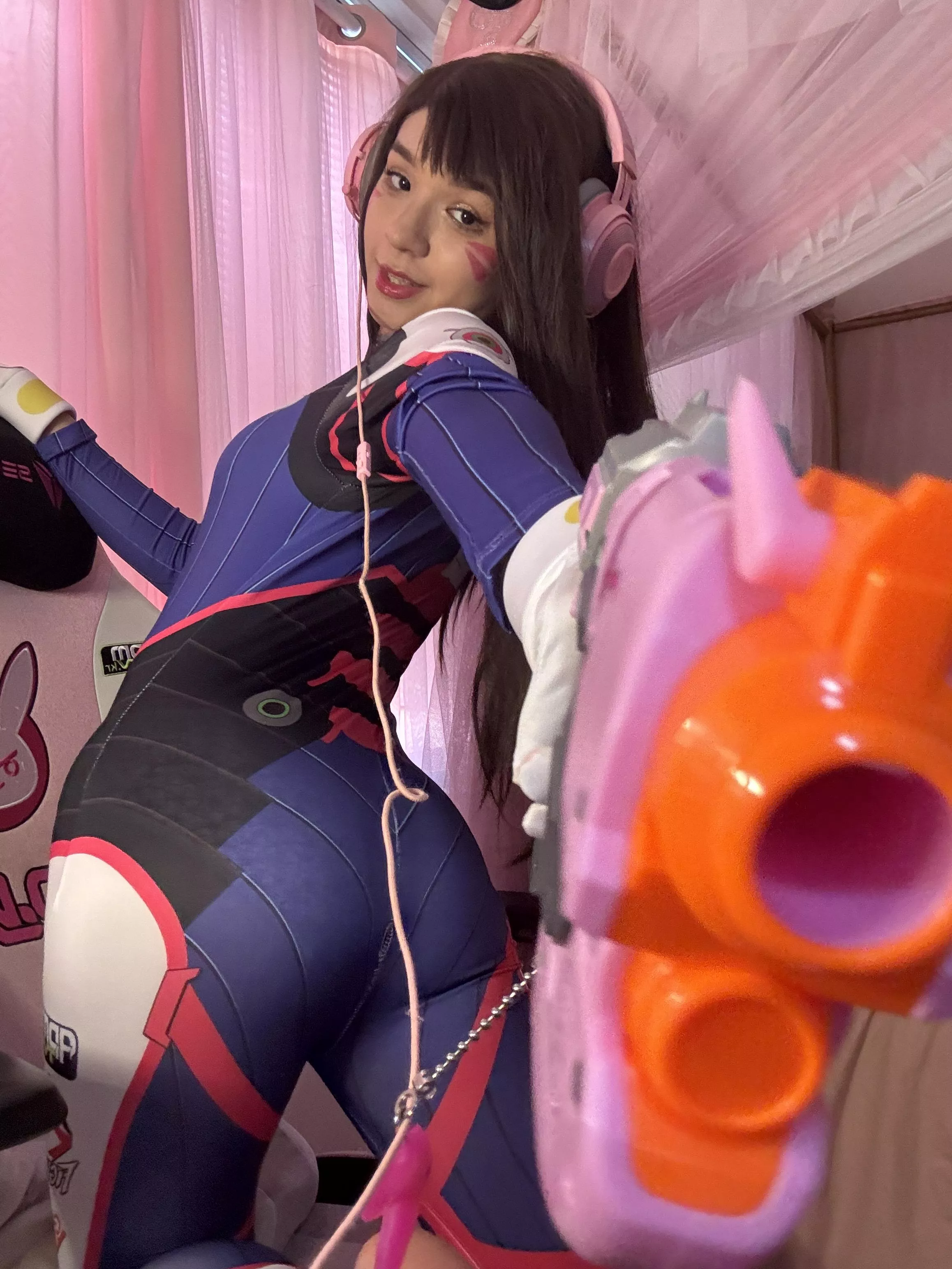 My DVa Cosplay (PearllhimePlayful)