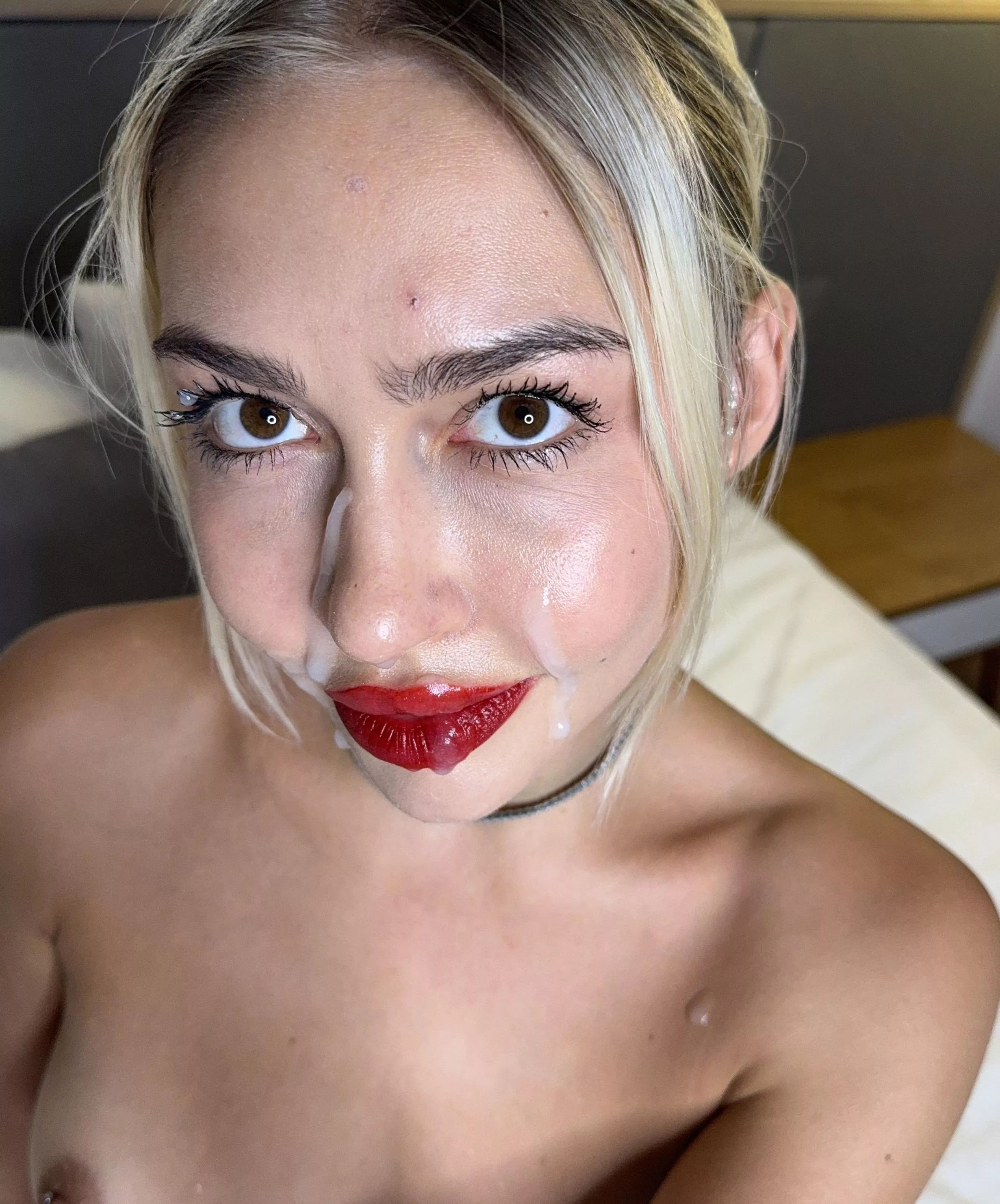 My tender smile gives rise to your waves of sweet fantasies