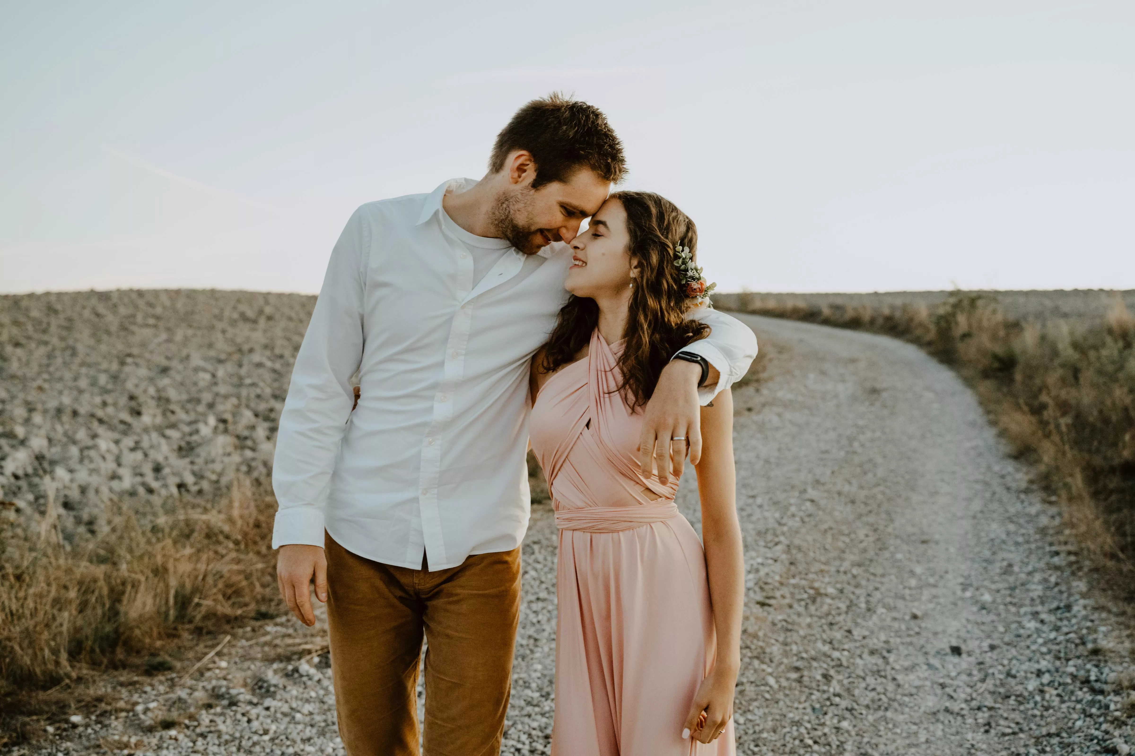 NH couple (34M/34F) Looking for outdoorsy COUPLES for ongoing FWB. No solo men. 