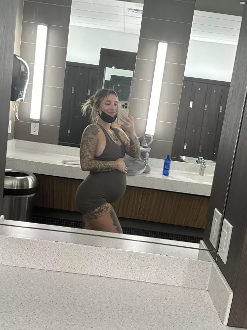 Only places I went during this pregnancy were the gym 🤣