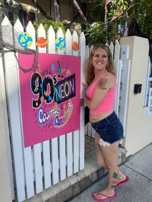 Out having pre fun watching the run start. We will be out later say hi if you see us. 