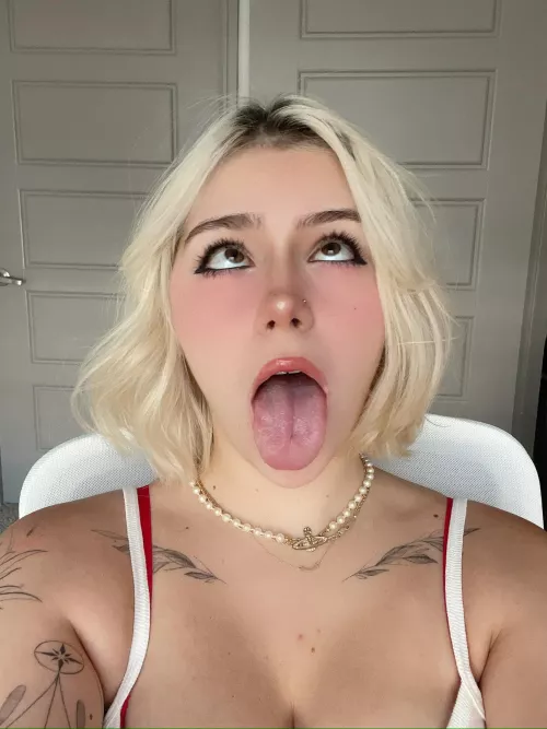 ready for my tongue to do all the work?