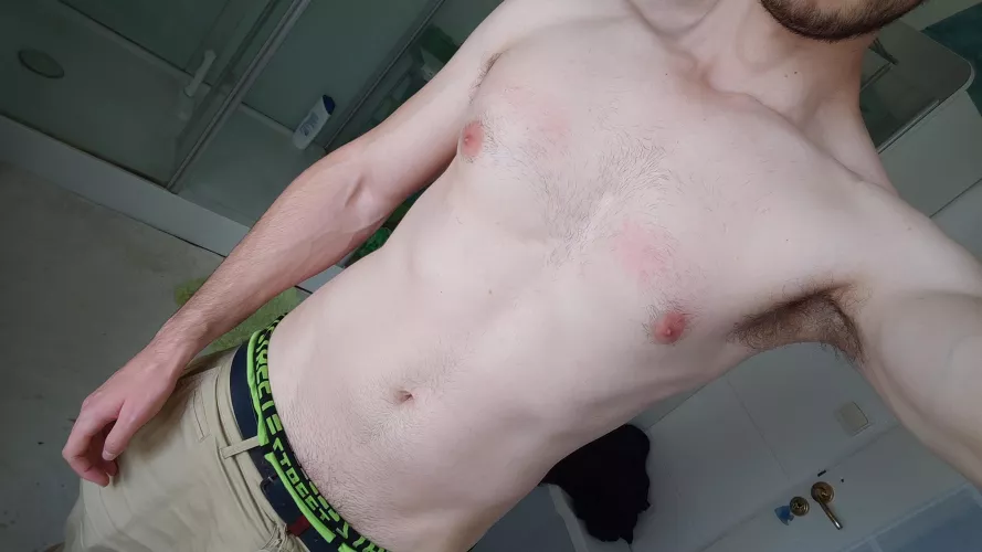 Right before the post-workout shower, what would be your first move ? 💪😄