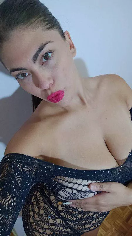 Say ''YES'' if you would like to receive my nudes 