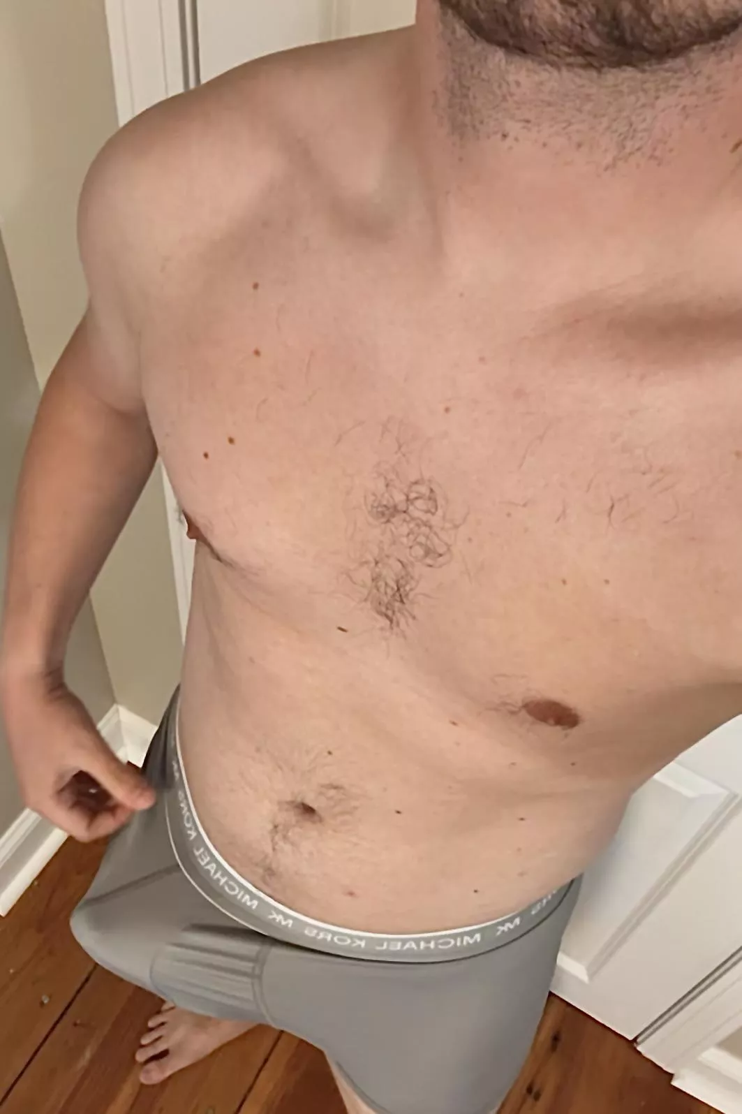 Seeing a nice bulge makes my briefs so tight, show me yours (28) 