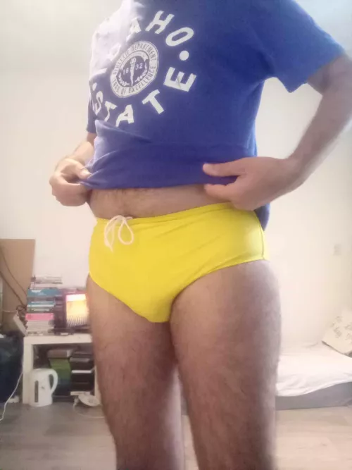 Shall we go for a swim? 🏊