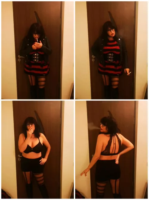 Smoking in leather 🚬 🖤