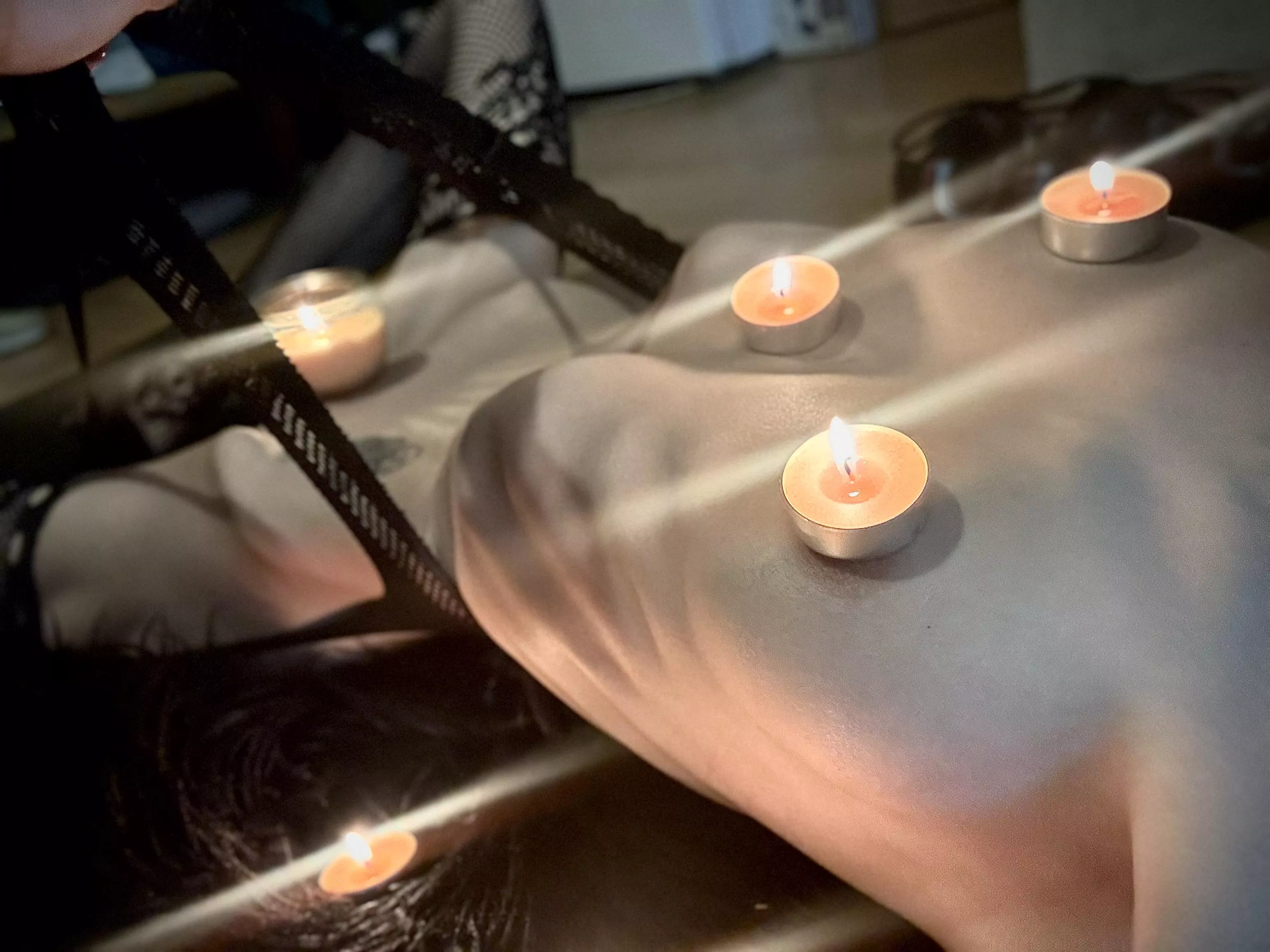 Spooky vibes 🔥🕯️