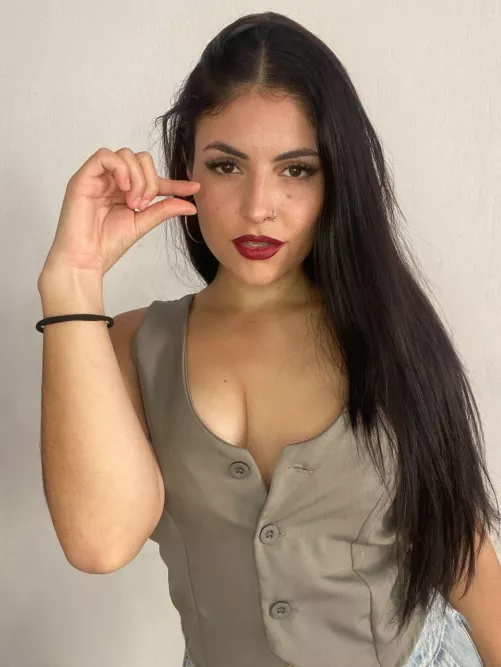 Tell me how small is you dick