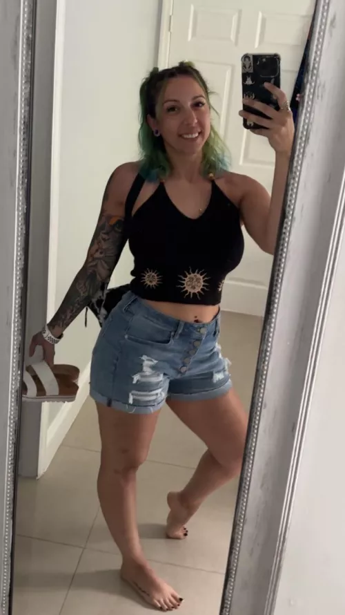 The only message I should get from you is ✨sent goddess✨