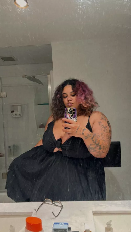 there’s just something about tattooed people that make us more sexy 