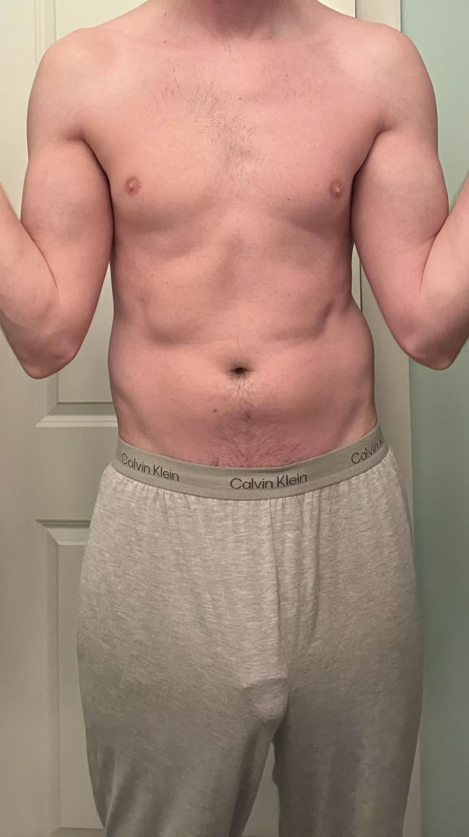 These grey sweats leave little to the imagination. 