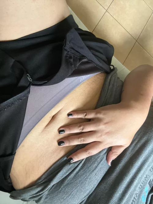 This is really a big navel